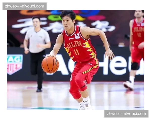 吉林队姜伟泽外线投射精准 盘活球队进攻体系