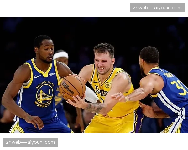 湖人失去东契奇组织核心 进攻体系面临全面重构挑战 湖人失去东契奇组织核心 进攻体系面临全面重构挑战